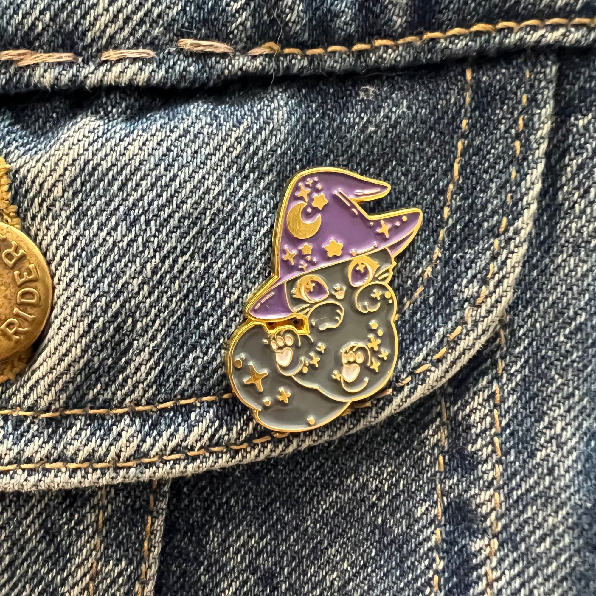 Celestial Kitten with Witch Hat Enamel Pin - Magick Magick.com