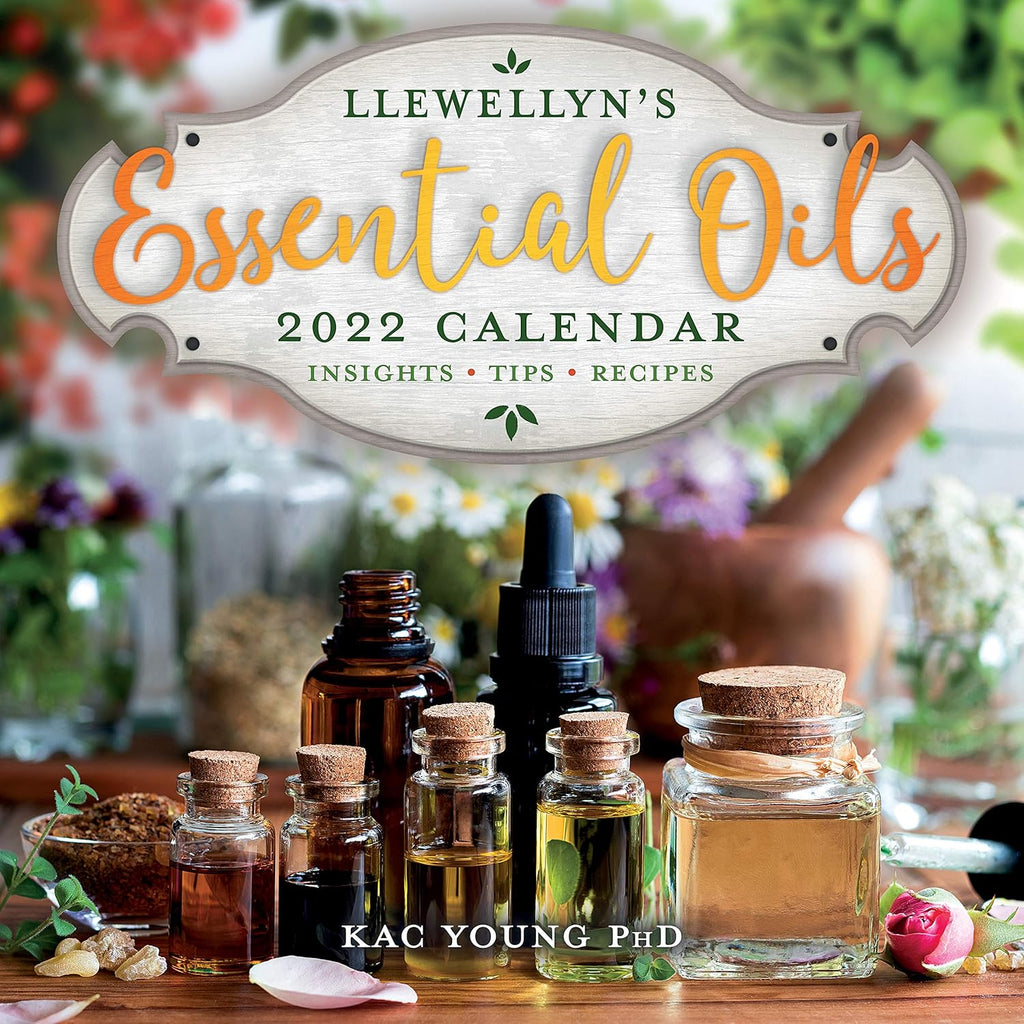 Llewellyn's 2022 Essential Oils Calendar by Llewellyn
